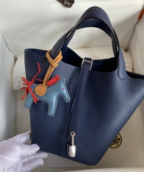 에르메스 피코탄 락18 사파이어블루 은장 소가죽